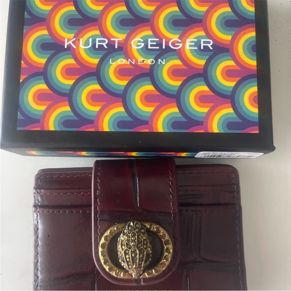 Kurt Geiger wine color Card Holder with Gold Emblem - Picture 2 of 3